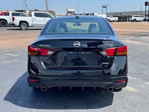 Used 2025 Nissan Altima 2.5 SL AWD/4WD image 4