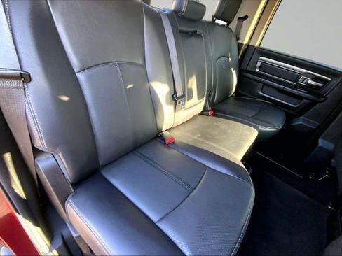 Used 2018 RAM 2500 Laramie w/ Sport Appearance Group AWD/4WD image 33