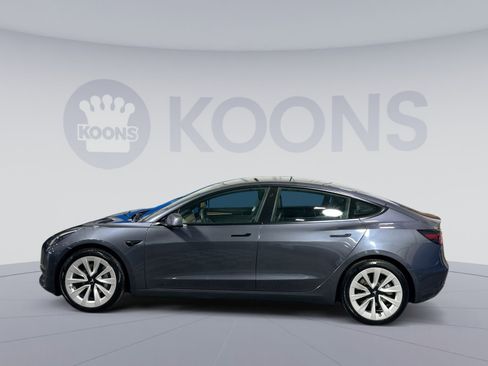 Used 2022 Tesla Model 3 Long Range image 2