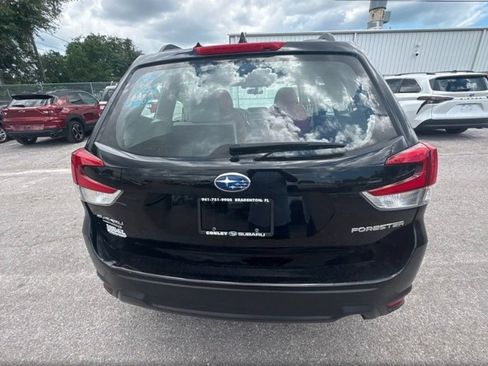 Used 2021 Subaru Forester AWD/4WD image 8