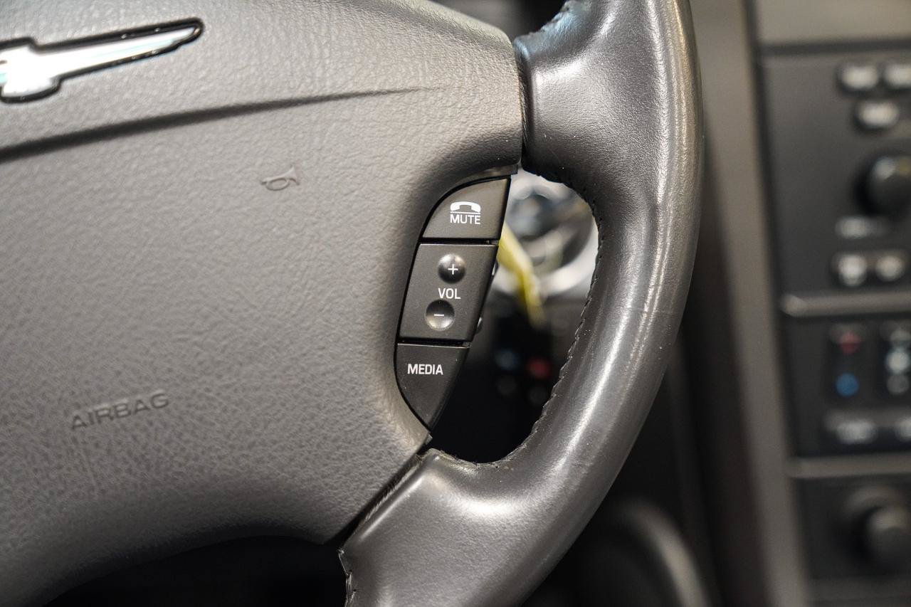 Used 2002 Ford Thunderbird RWD image 31