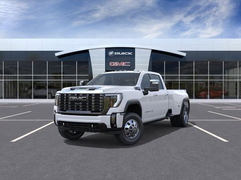 New 2026 GMC Sierra 3500 Denali Ultimate w/ LPO, Black Badging Package AWD/4WD image 8