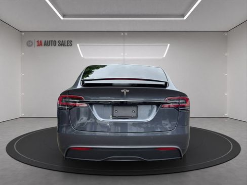 Used 2023 Tesla Model X AWD/4WD image 4