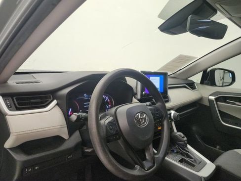 Used 2023 Toyota RAV4 XLE w/ Convenience Package FWD image 12