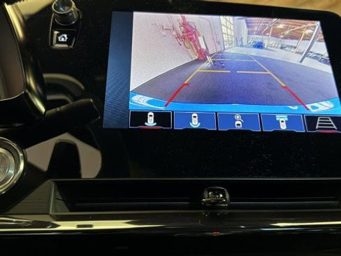 Used 2024 Chevrolet Corvette Z06 w/ Stealth Interior Trim Package RWD image 7