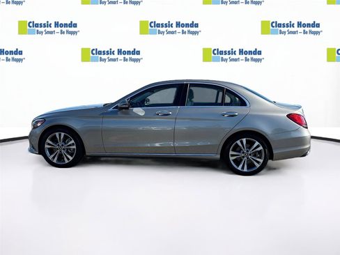 Used 2020 Mercedes-Benz C 300 C 300 image 4