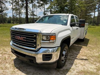 Used 2019 GMC Sierra 3500 2WD Crew Cab w/ Sierra Convenience Package