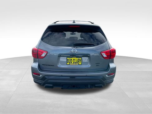 Used 2019 Nissan Pathfinder SL image 5