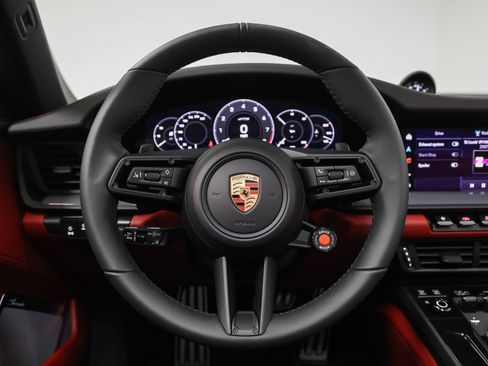 Certified 2026 Porsche 911 Targa 4 GTS AWD/4WD image 50