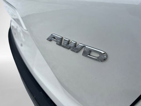 Used 2022 Honda CR-V EX-L image 12