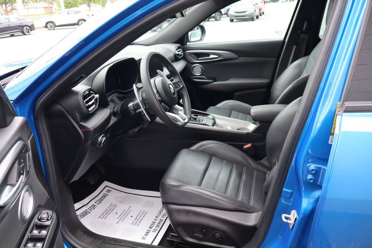 Used 2024 Dodge Hornet R/T Plus w/ R/T Blacktop Package AWD/4WD image 7
