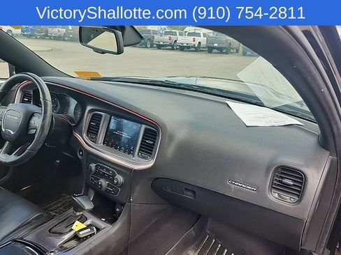 Used 2019 Dodge Charger R/T w/ Blacktop Package RWD image 26