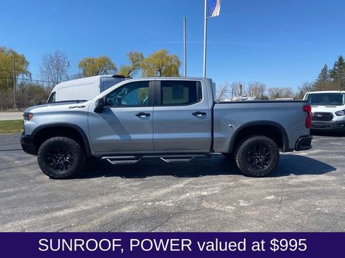 Used 2023 Chevrolet Silverado 1500 ZR2 w/ Technology Package image 4