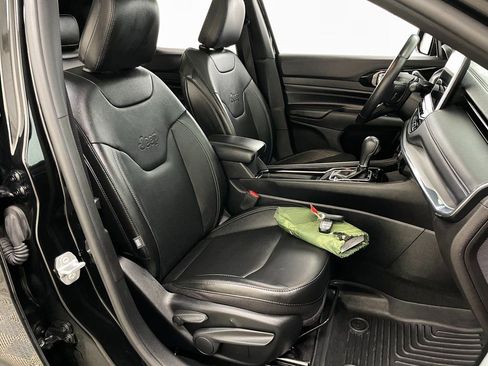 Used 2022 Jeep Compass High Altitude image 38