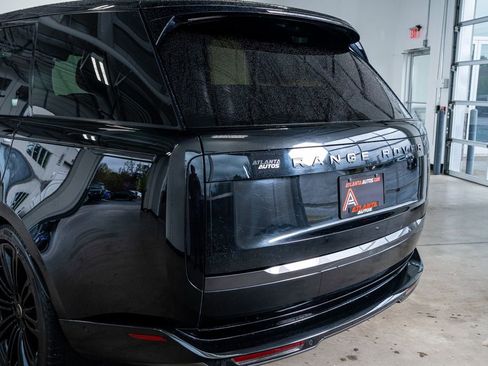 Used 2024 Land Rover Range Rover Long Wheelbase Autobiography image 24