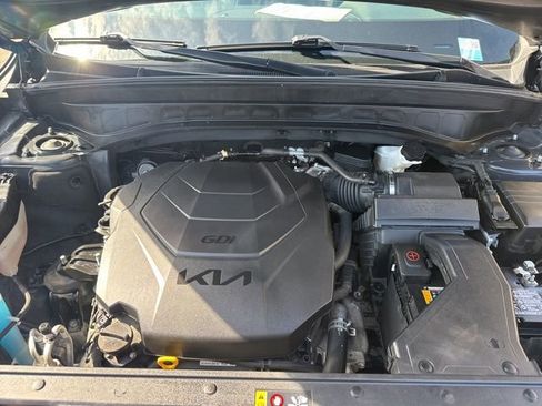 Used 2022 Kia Telluride EX w/ EX Premium Package image 33