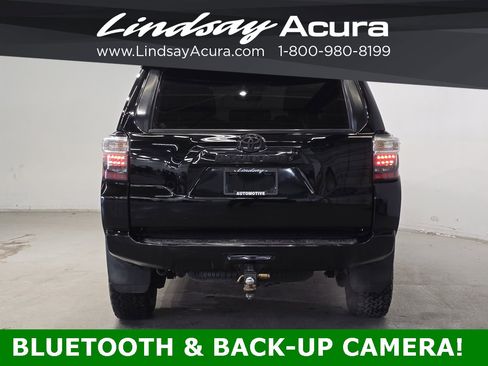 Used 2014 Toyota 4Runner SR5 image 5