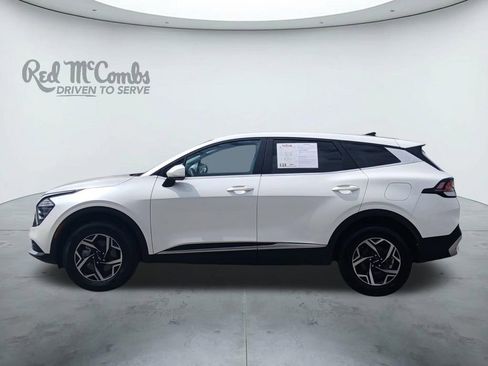 Used 2024 Kia Sportage LX image 2