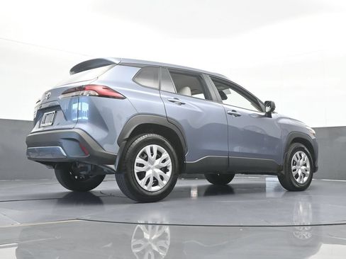 Used 2026 Toyota Corolla Cross L FWD image 52