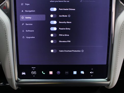 Used 2017 Tesla Model X 100D image 71