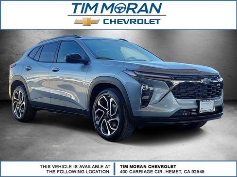 New 2026 Chevrolet Trax RS w/ Sunroof Package FWD image 1