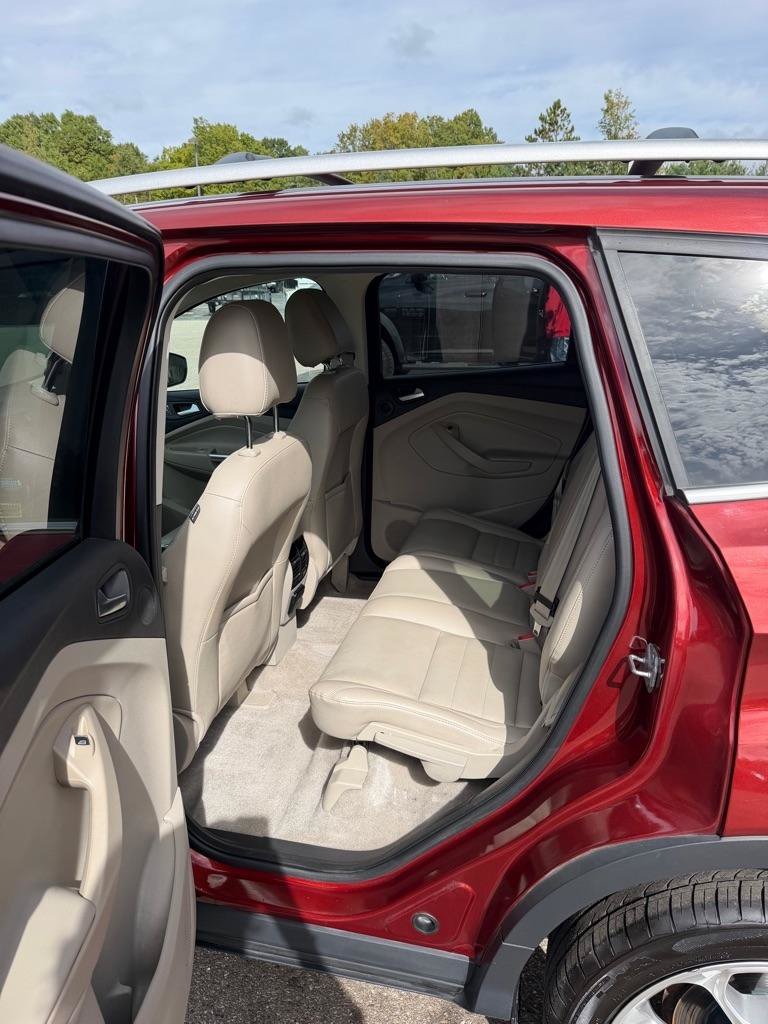 Used 2014 Ford Escape Titanium w/ Equipment Group 401A AWD/4WD image 13