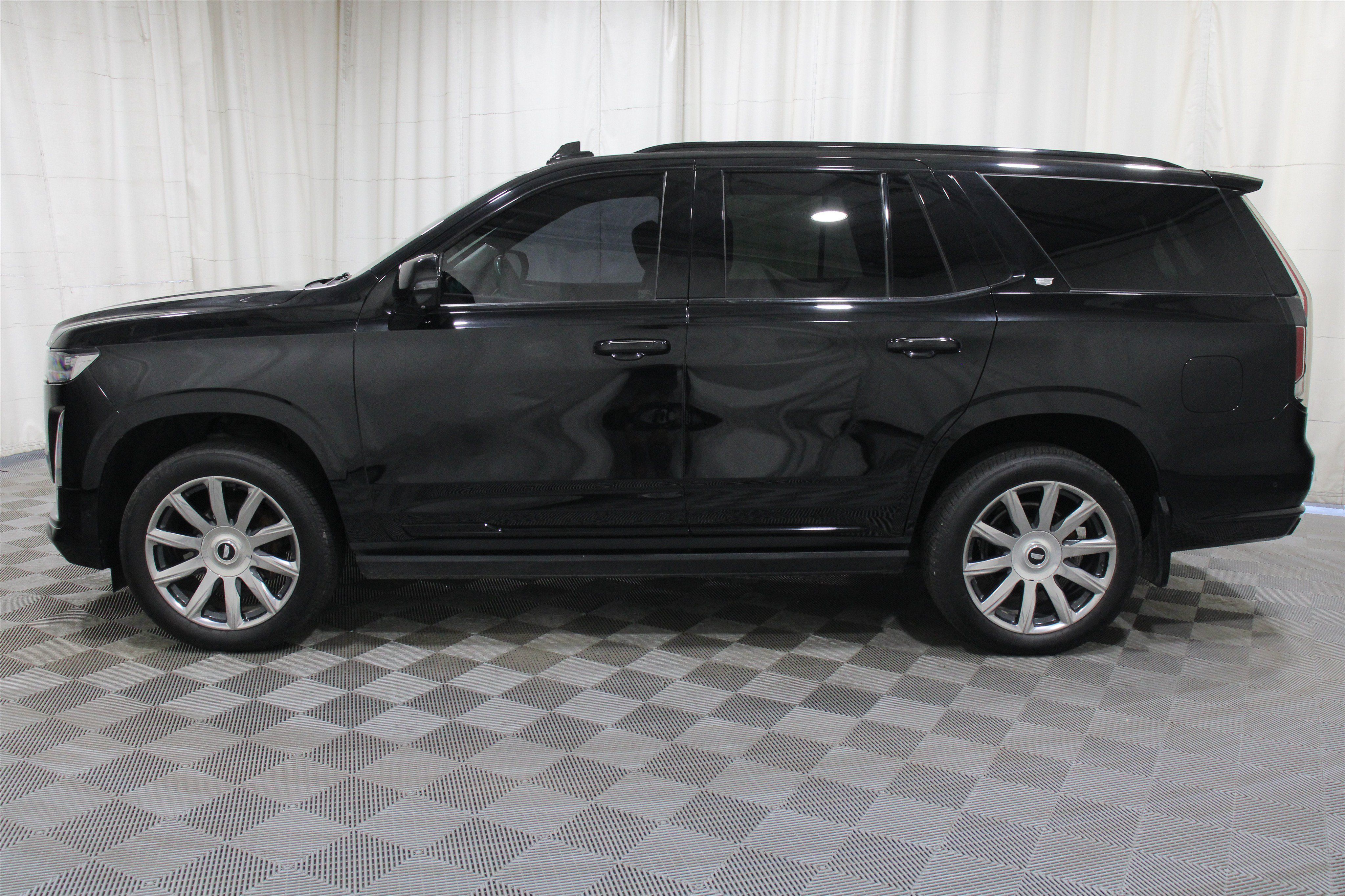 Used 2021 Cadillac Escalade Sport Platinum AWD/4WD image 39