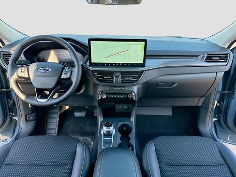 New 2026 Ford Escape SE w/ Class II Trailer Tow Package image 3