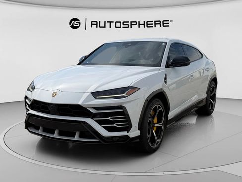 Used 2019 Lamborghini Urus AWD/4WD image 4