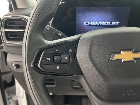 Used 2025 Chevrolet TrailBlazer LT AWD/4WD image 11