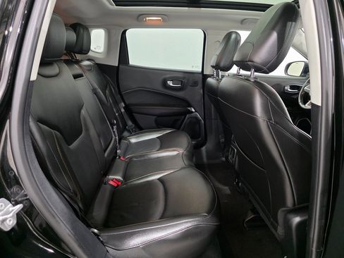 Used 2021 Jeep Compass Limited w/ Sun and Sound Group image 25