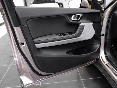 Used 2023 Polestar Polestar 2 FWD image 42