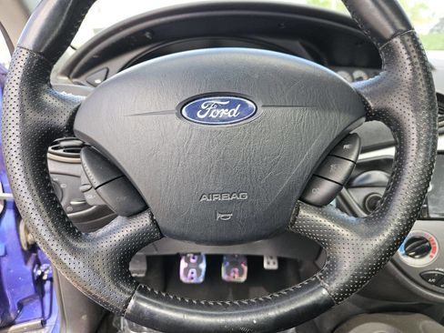 Used 2002 Ford Focus SVT image 19