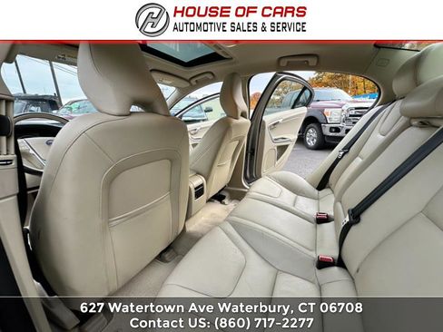 Used 2015 Volvo S60 T5 Platinum image 45