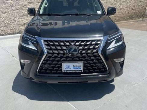 Used 2023 Lexus GX 460 Luxury AWD/4WD image 2