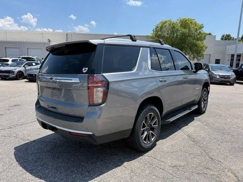 Used 2022 Chevrolet Tahoe LT w/ Luxury Package AWD/4WD image 6