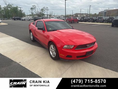 Used 2011 Ford Mustang Coupe w/ 101A Rapid Spec Order Code image 20