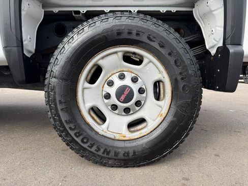 Used 2021 GMC Sierra 2500 4x4 Crew Cab w/ Convenience Package image 13