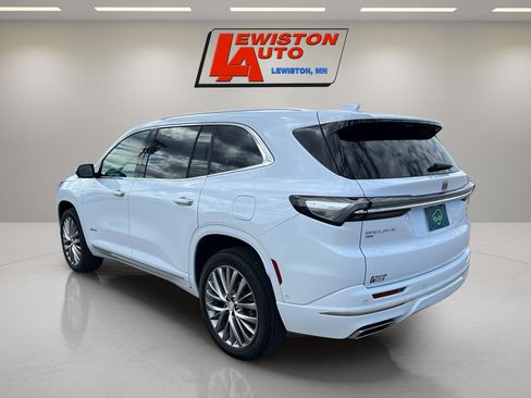 Certified 2026 Buick Enclave Avenir w/ Super Cruise Package AWD/4WD image 11