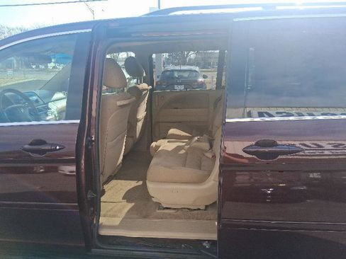 Used 2010 Honda Odyssey EX image 15