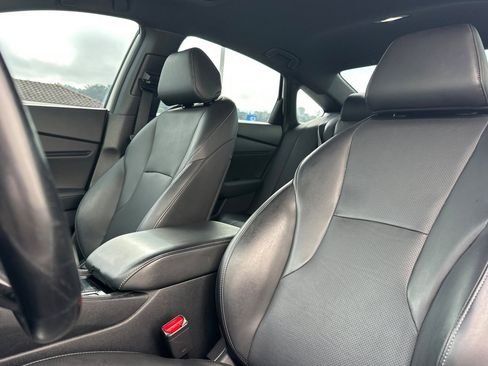 Used 2024 Honda Accord Sport image 24