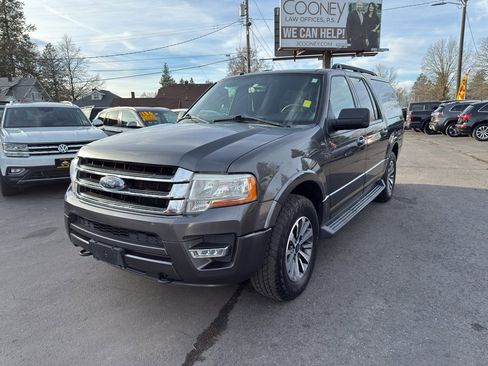 Used 2017 Ford Expedition EL XLT image 2