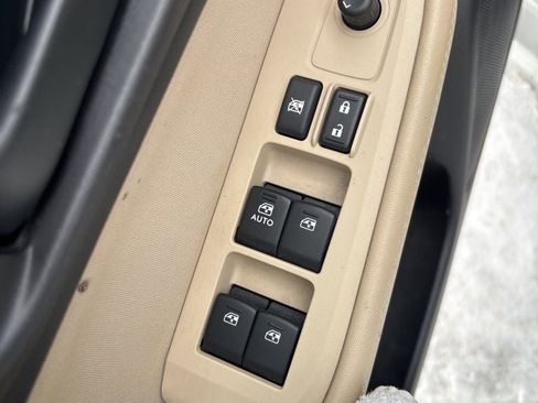 Used 2017 Subaru Legacy 2.5i w/ Alloy Wheel Package image 11