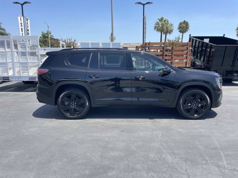New 2026 GMC Acadia Elevation w/ Black Edition FWD image 4