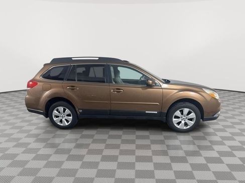 Used 2012 Subaru Outback 2.5i Limited w/ Moonroof Pkg image 6