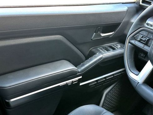 Used 2026 Toyota Tacoma TRD Sport RWD image 26