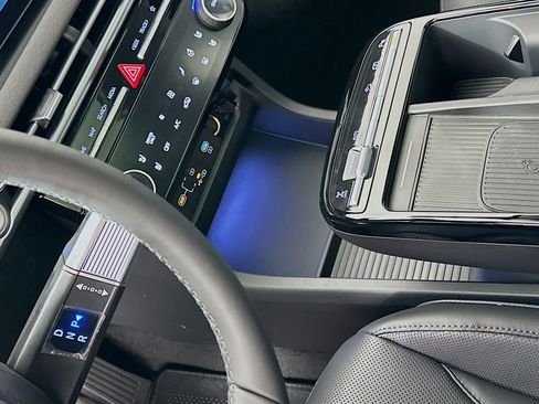 New 2026 Hyundai Tucson Limited image 15