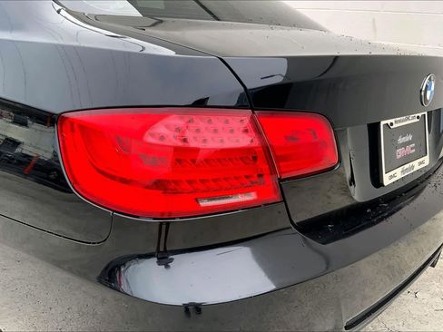 Used 2011 BMW 335i Coupe image 30
