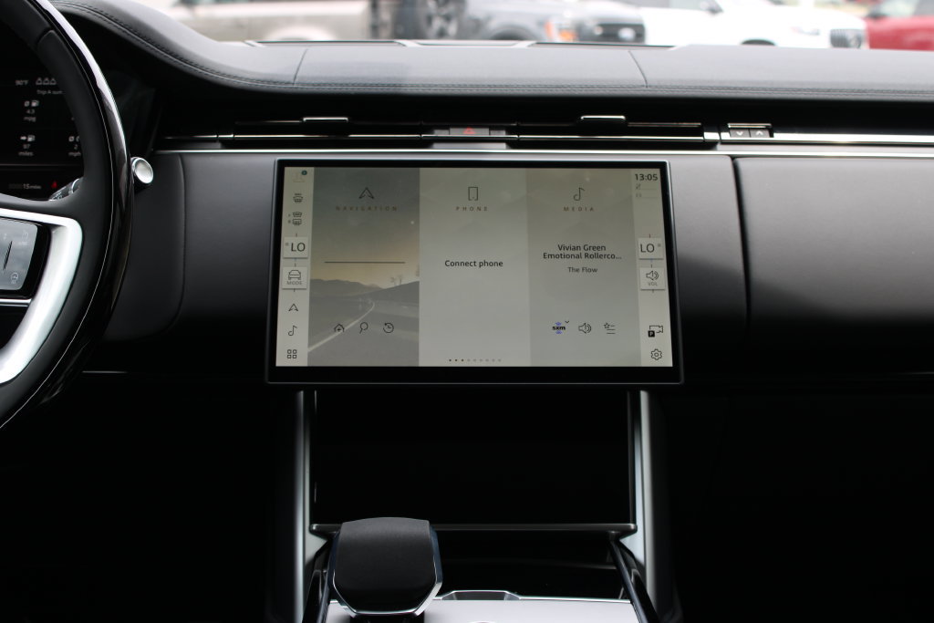 New 2026 Land Rover Range Rover SE AWD/4WD image 14