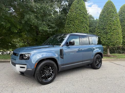 Used 2020 Land Rover Defender 110 SE image 7